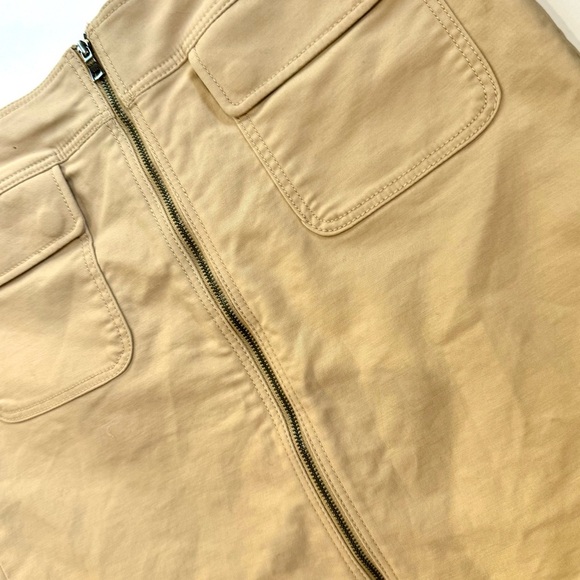 Ann Taylor zip front khaki mini skirt ❤️ - Picture 3 of 5